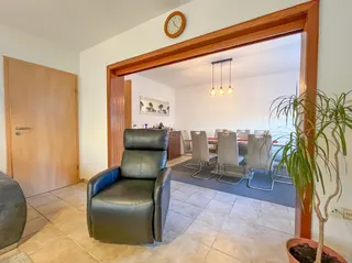 Großzügiges und stetig renoviertes Ein- bis Zweifamilienhaus mit sonnigem Garten in Lengerich! Bild 4