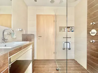 Großzügiges und stetig renoviertes Ein- bis Zweifamilienhaus mit sonnigem Garten in Lengerich! Bild 25