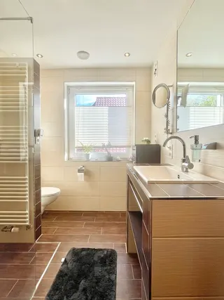 Großzügiges und stetig renoviertes Ein- bis Zweifamilienhaus mit sonnigem Garten in Lengerich! Bild 24