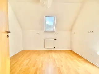 Großzügiges und stetig renoviertes Ein- bis Zweifamilienhaus mit sonnigem Garten in Lengerich! Bild 38