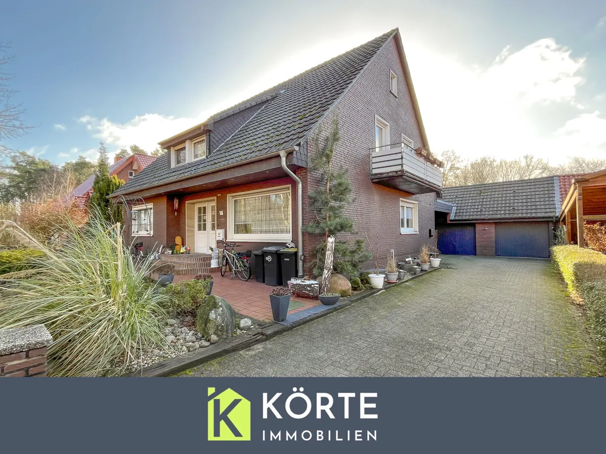 Großzügiges und stetig renoviertes Ein- bis Zweifamilienhaus mit sonnigem Garten in Lengerich!