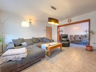Großzügiges und stetig renoviertes Ein- bis Zweifamilienhaus mit sonnigem Garten in Lengerich! Bild 5