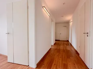 Emsauenpark: Hochwertige Erdgeschosswohnung mit Garten und Tiefgaragenstellplatz zu kaufen! KfW55! Bild 9