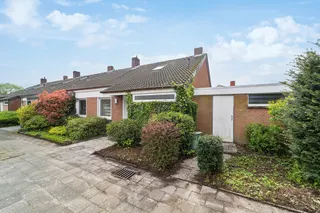 Sofort einziehen & wohlfühlen: Großzügiges und frisch modernisiertes Reihenendhaus mit Garage und Garten! Bild 30