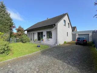 Familienglück in Wietmarschen - Lohne: Familienfreundliches Einfamilienhaus mit 4 Schlafzimmern! Bild 9