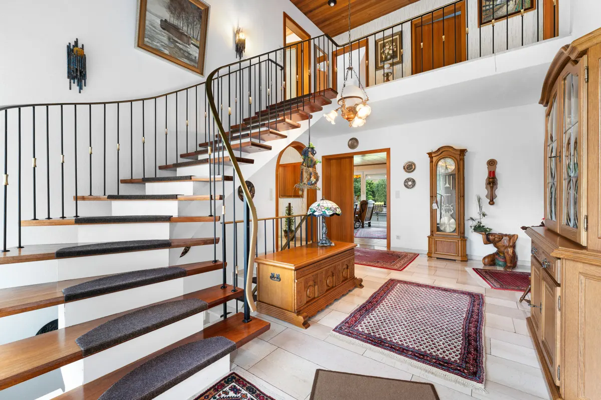 Einzigartiges Einfamilienhaus mit besonderer Architektur im beliebten Lingen - Darme!