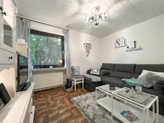 Raumwunder in Lingen - Gauerbach: Großzügiges und teilmodernisiertes Wohnen mit 6 Schlafzimmern! Bild 19