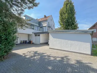 Attraktives Wohn- und Geschäftshaus auf großem Grundstück in direkter Innenstadtlage von Lingen! Bild 3