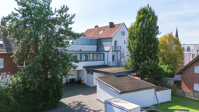 Attraktives Wohn- und Geschäftshaus auf großem Grundstück in direkter Innenstadtlage von Lingen!