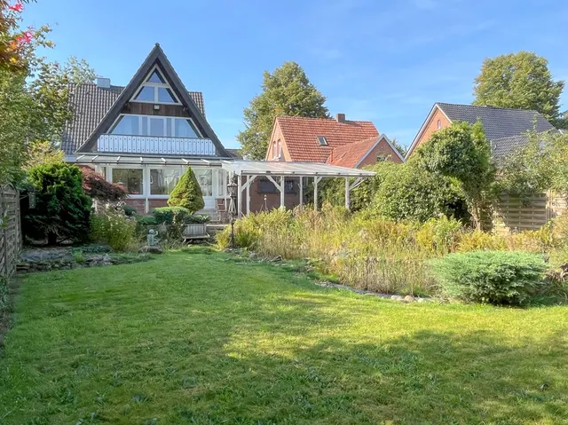 Großzügiges und gepflegtes Wohnen mit 4 Schlafzimmern auf großem Grundstück in der Innenstadt von Lingen!