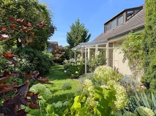 Familientraum mit Gartenidylle in begehrter Wohnlage von Lingen - Altenlingen zu verkaufen! Bild 3