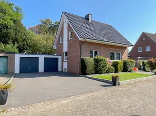 Direkt einziehen & wohlfühlen: Saniertes Einfamilienhaus mit idyllischem Garten in direkter Innenstadtlage von Lingen! Bild 14