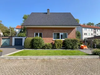 Direkt einziehen & wohlfühlen: Saniertes Einfamilienhaus mit idyllischem Garten in direkter Innenstadtlage von Lingen! Bild 13