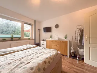 Teilmodernisierte Erdgeschosswohnung (Hochparterre) in Lingen Heukamps Tannen mit Garten, Garage und Keller zu verkaufen! Bild 11